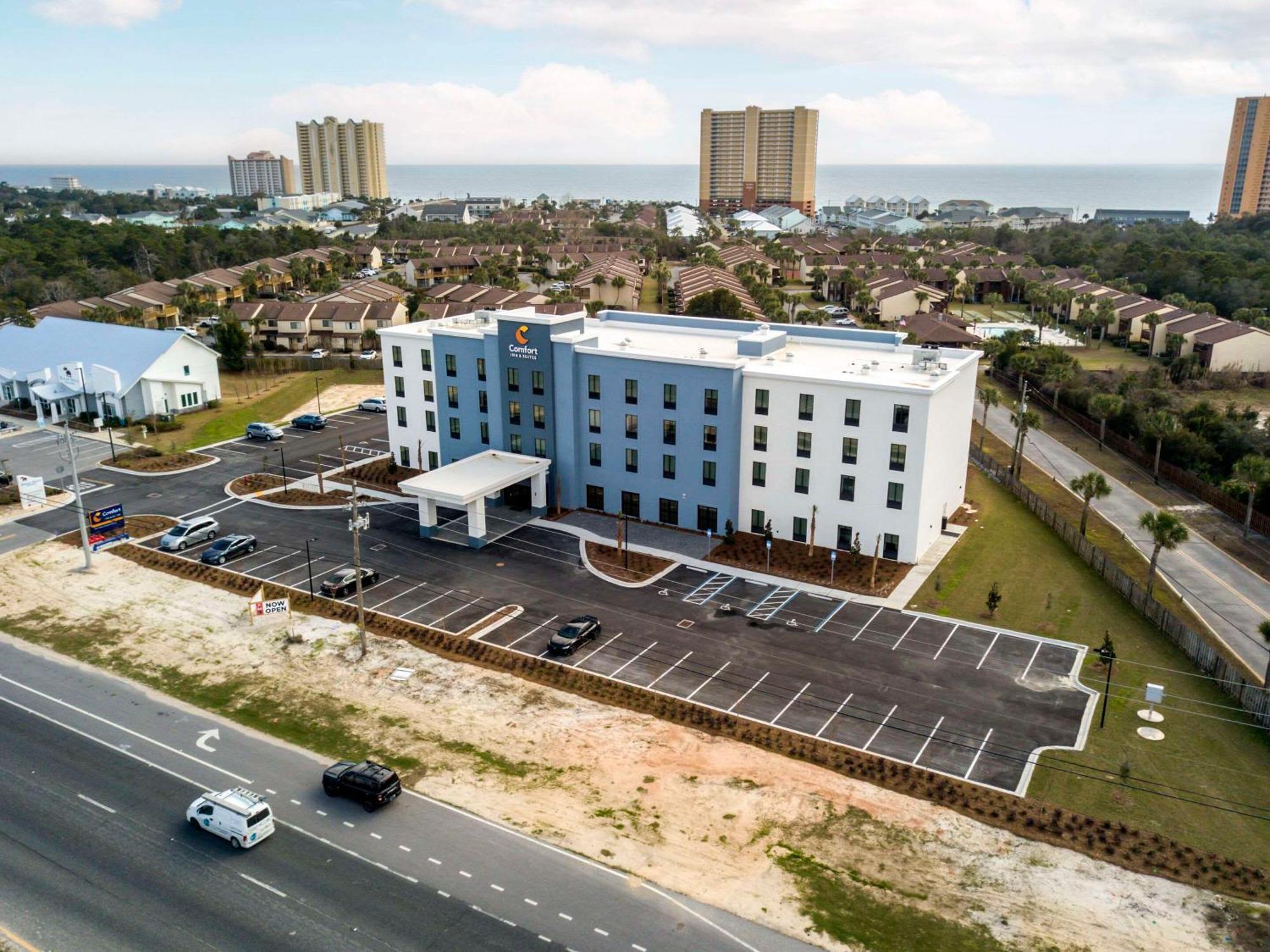Comfort Inn & Suites Panama City Beach - Pier Park Area Bagian luar foto