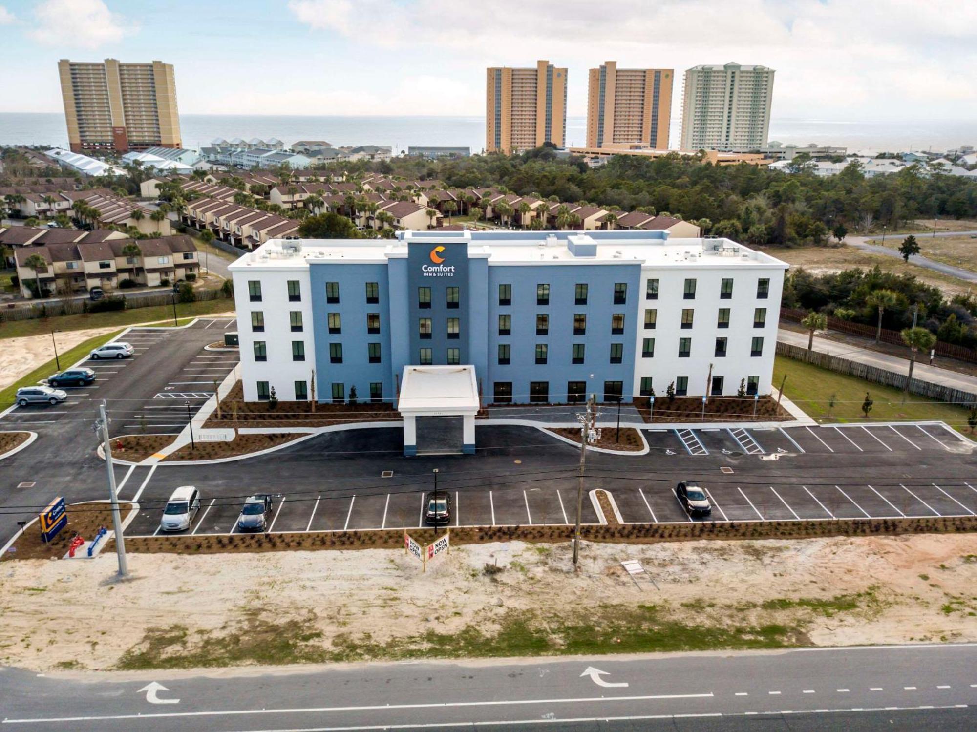 Comfort Inn & Suites Panama City Beach - Pier Park Area Bagian luar foto