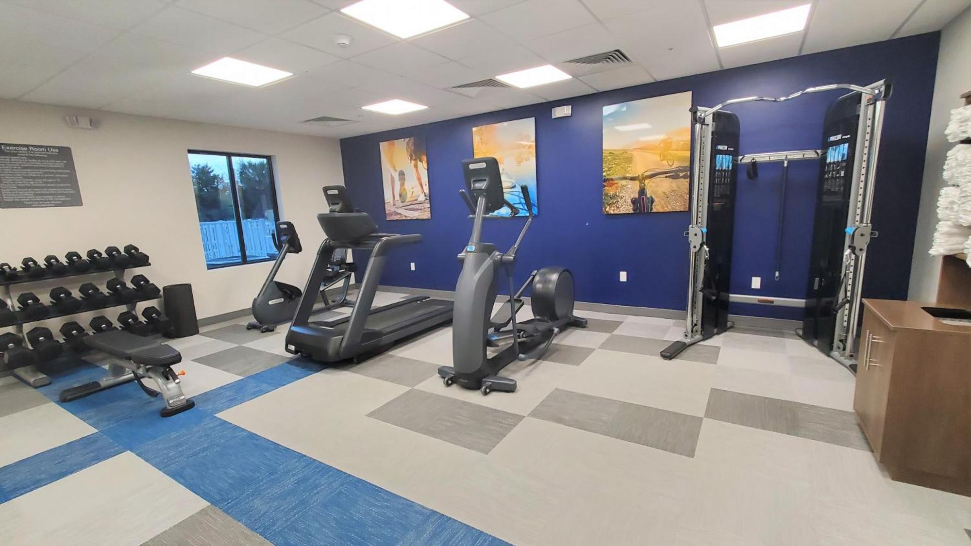 Comfort Inn & Suites Panama City Beach - Pier Park Area Bagian luar foto