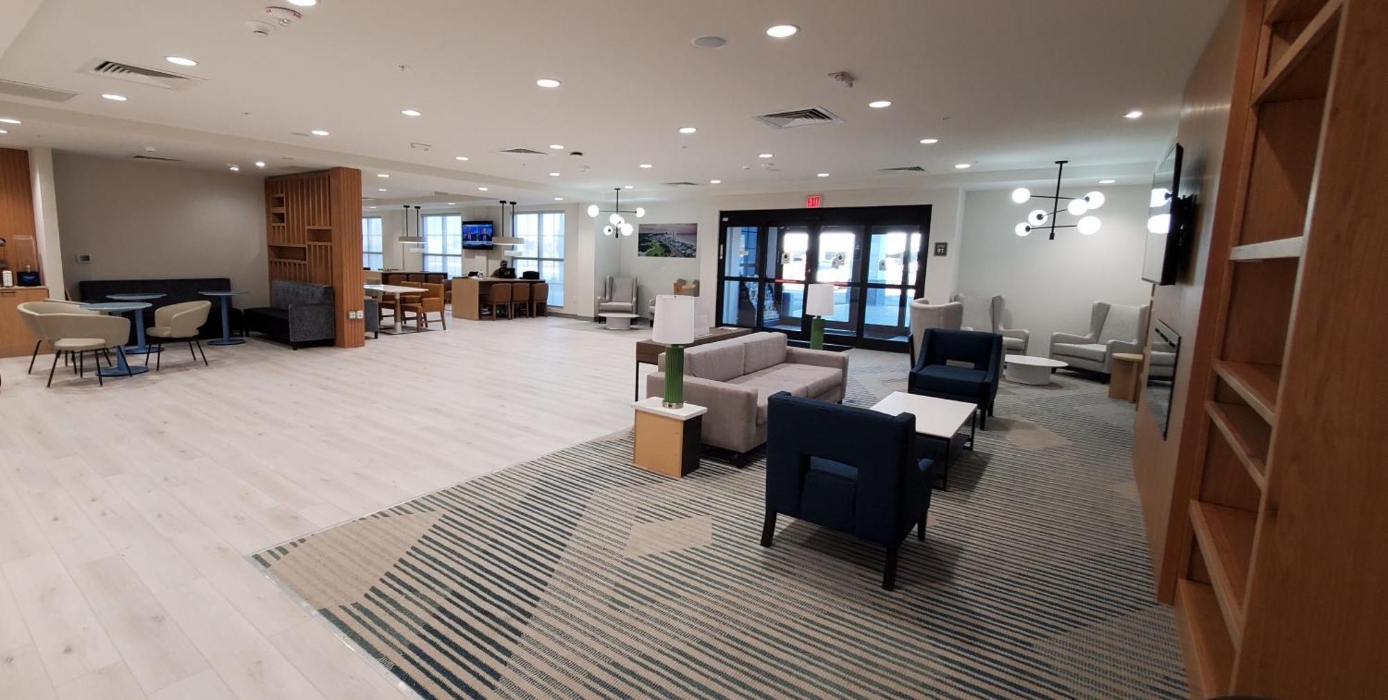 Comfort Inn & Suites Panama City Beach - Pier Park Area Bagian luar foto