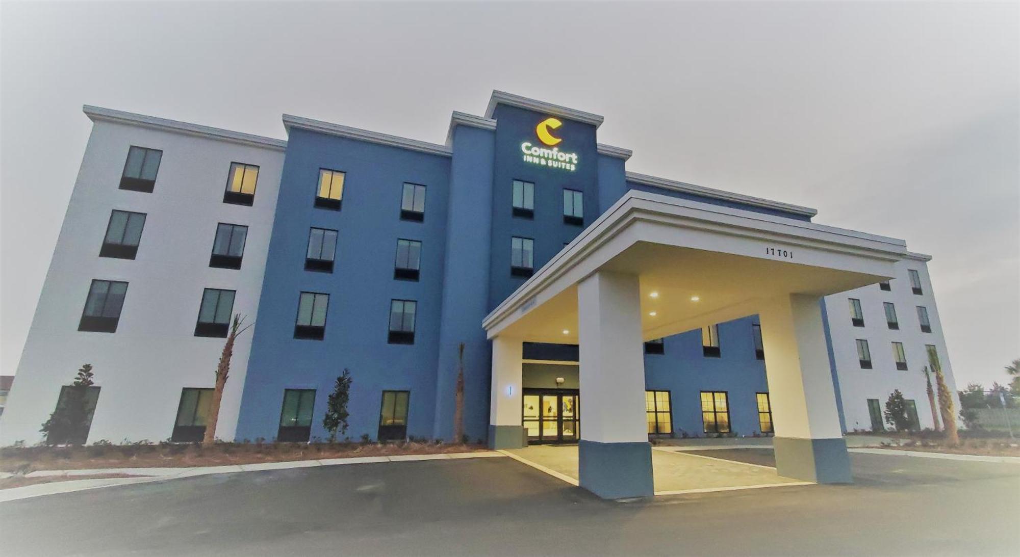 Comfort Inn & Suites Panama City Beach - Pier Park Area Bagian luar foto