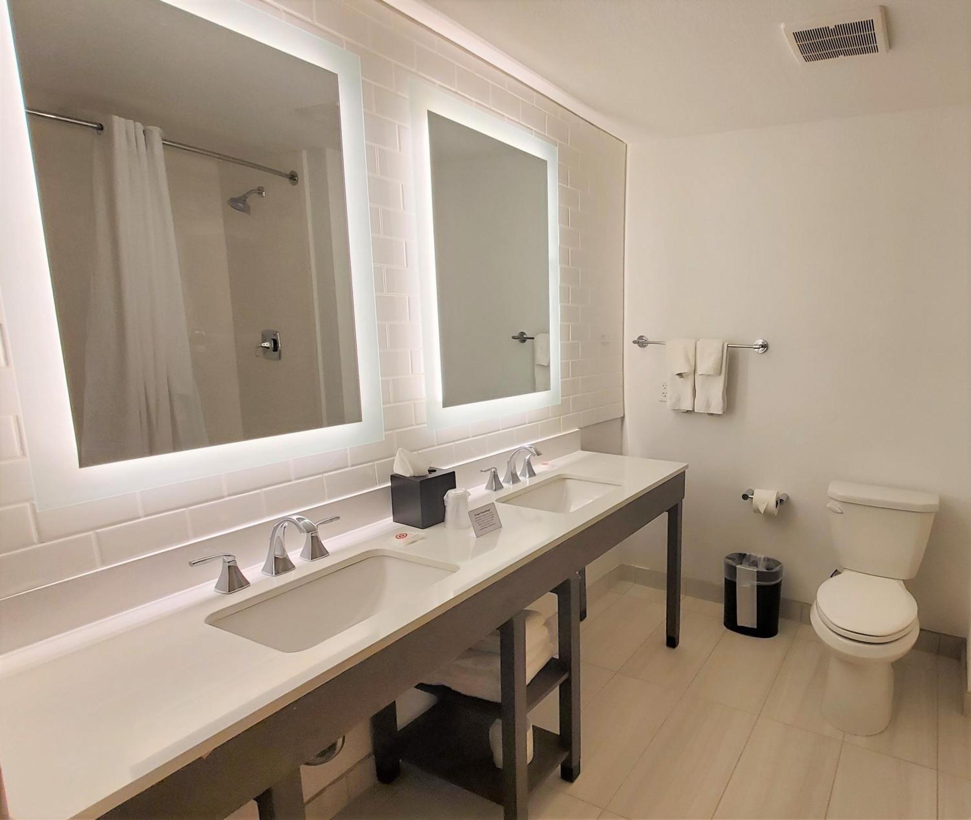 Comfort Inn & Suites Panama City Beach - Pier Park Area Bagian luar foto